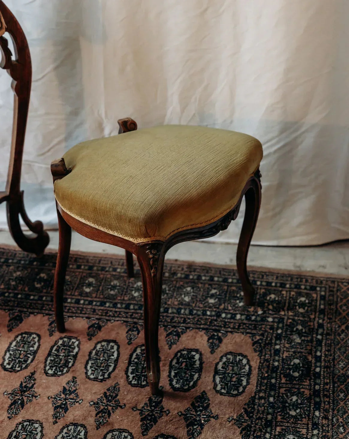 regis-tabouret-bois-719-1