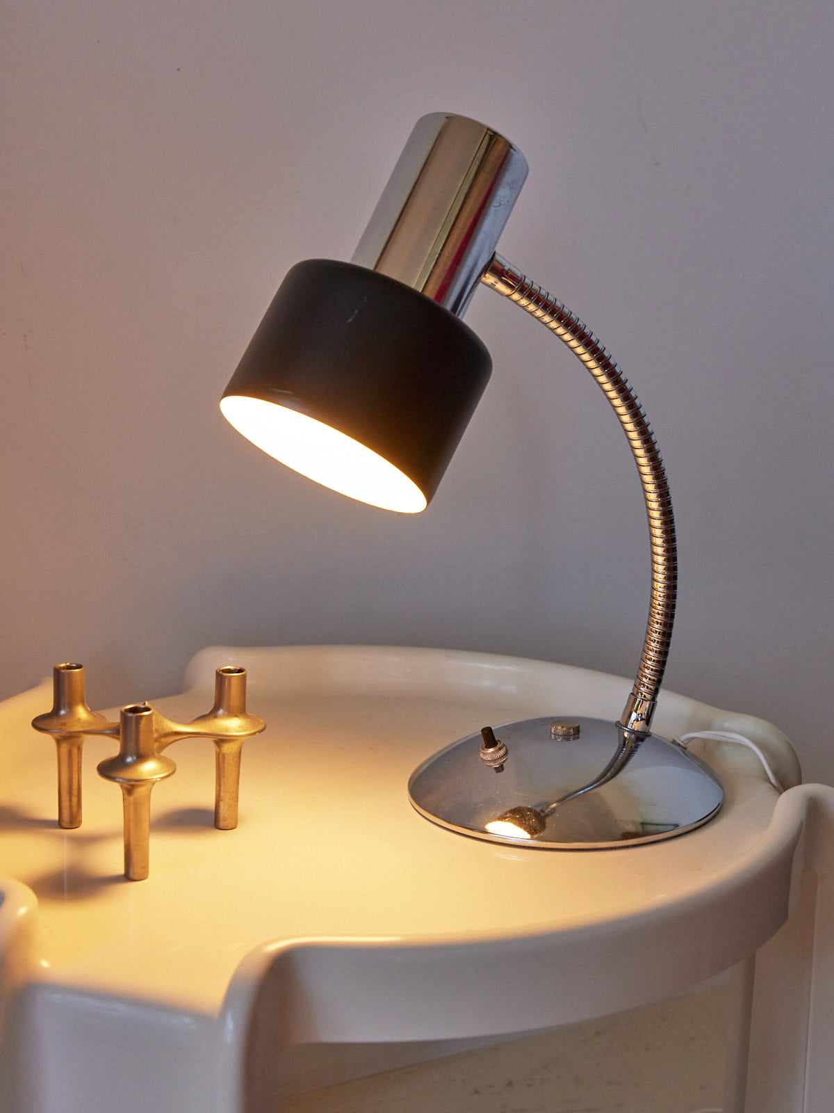 julia-lampe-a-poser-chrome-995-2