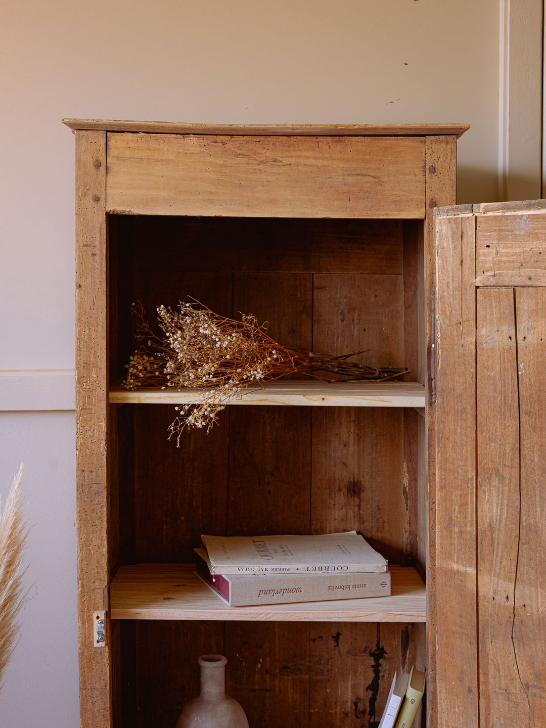 blandine-armoire-bois-parisienne-bonnetière-475-2