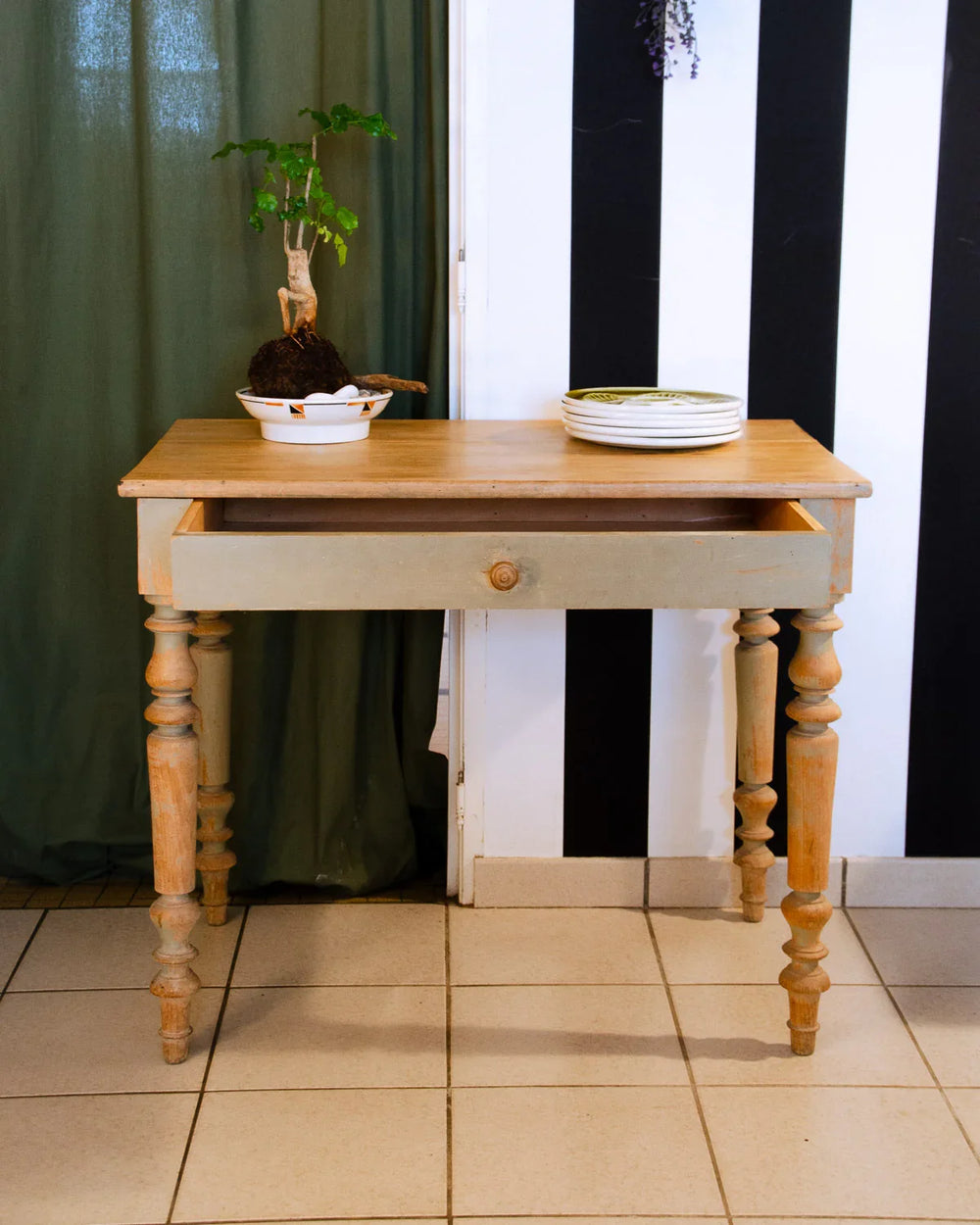 edouard-bureau-bois-690-2