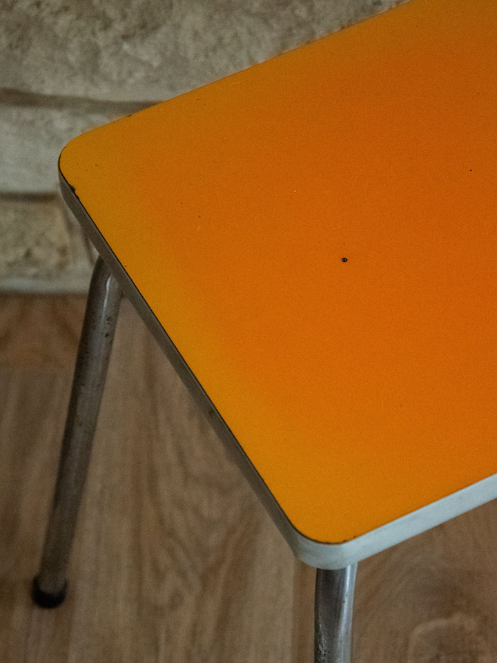 regis-tabouret-formica-723-4