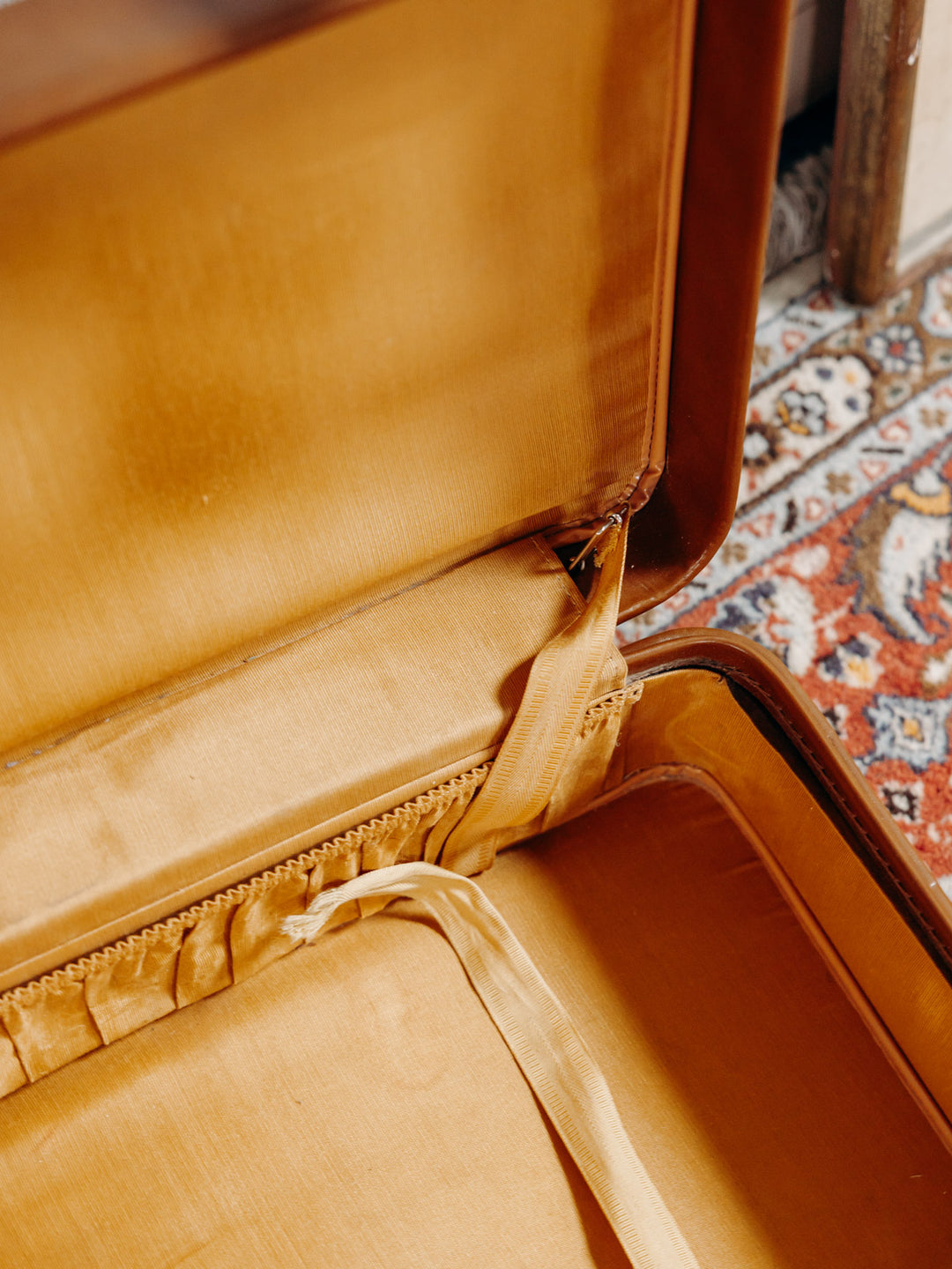 lucienne-malle-camel-217-6