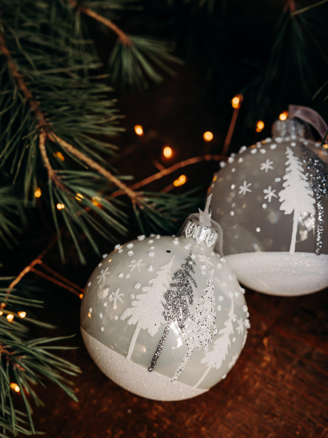 Marie, le set de 6 boules de Noël - Debongout