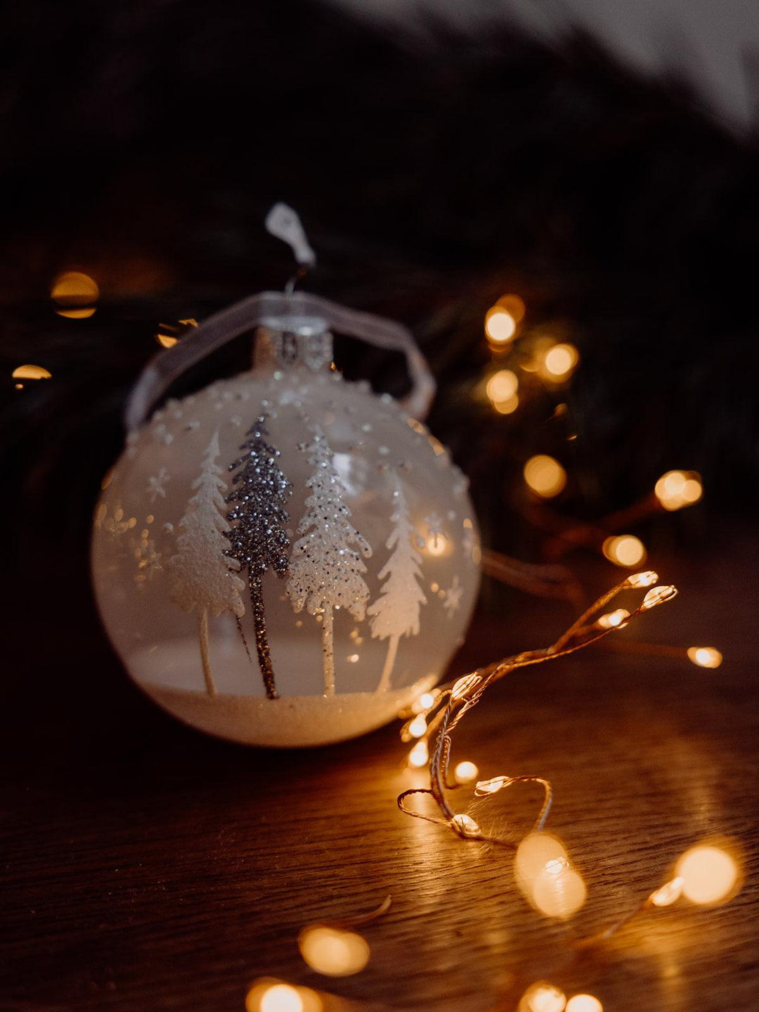 Marie, le set de 6 boules de Noël - Debongout