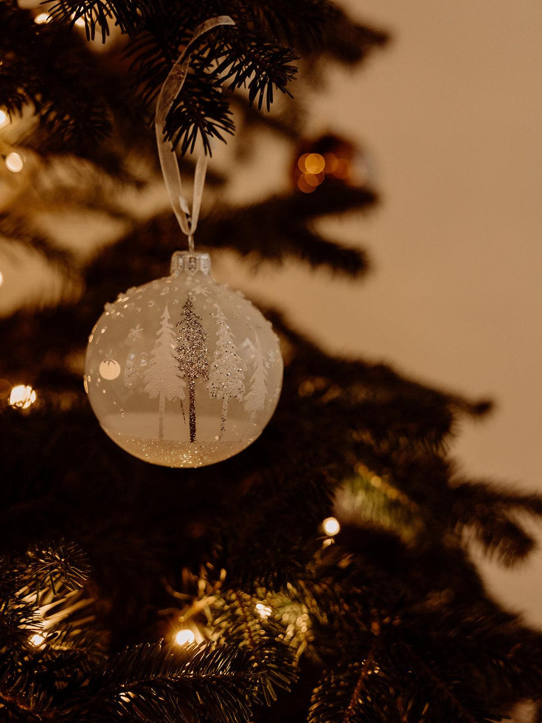 Marie, le set de 6 boules de Noël - Debongout