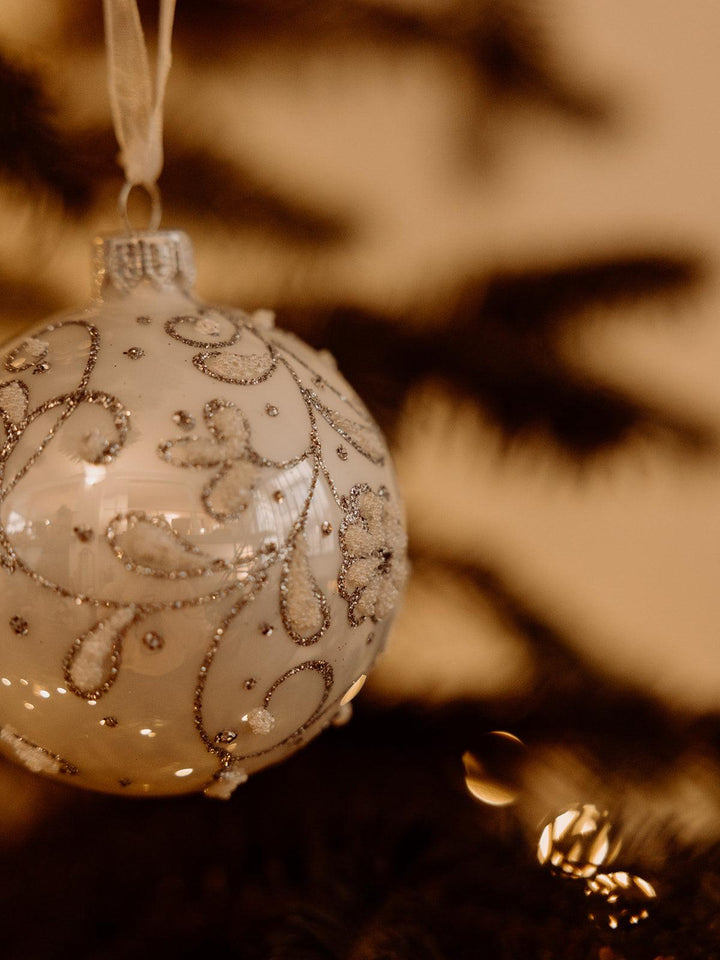 Marta, la boule de Noël - Debongout